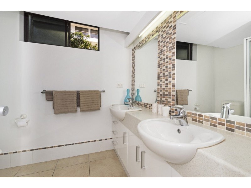 W3/828 Pacific Parade – The Rocks Resort, Currumbin QLD 4223