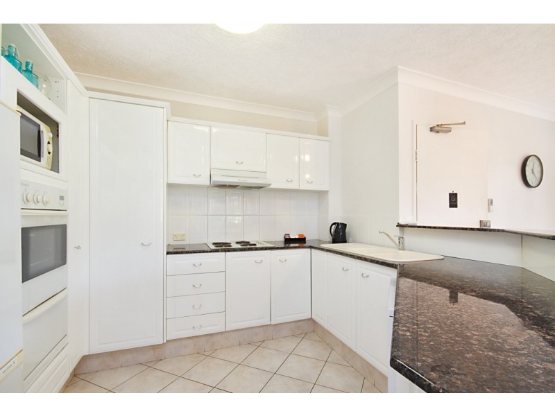 15/2 Graham Street, Bilinga QLD 4225