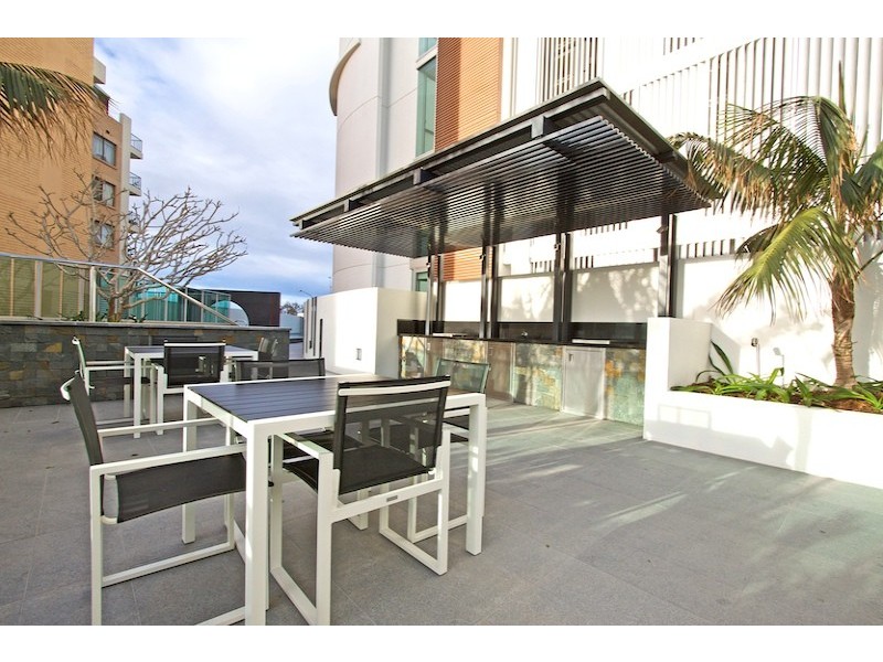 305/1-3 Douglas Street – Nirvana By The Sea, Kirra QLD 4225