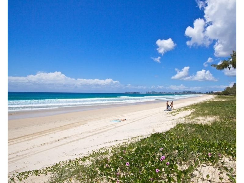 5/105 Golden Four Drive, Bilinga QLD 4225