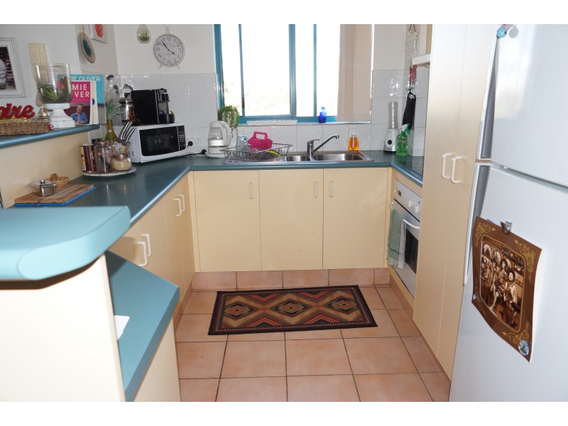 27/27 Dutton Street, Coolangatta QLD 4225