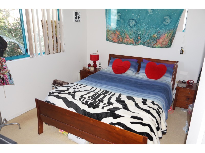 27/27 Dutton Street, Coolangatta QLD 4225