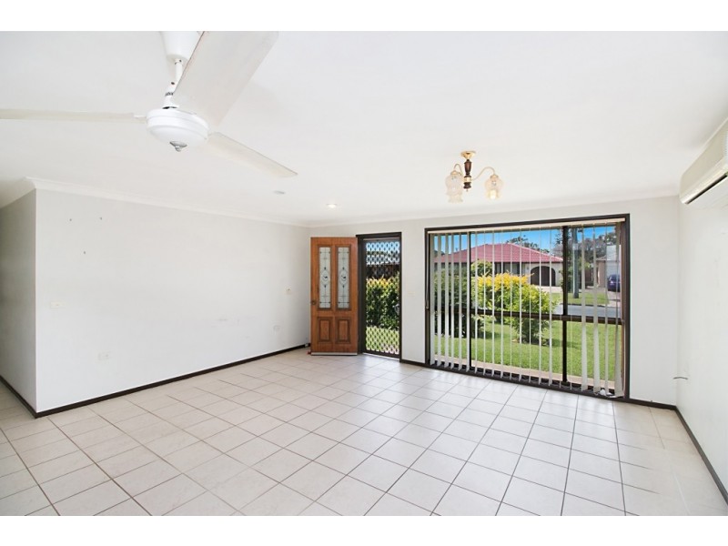 90 Blundell Boulvard, Tweed Heads South NSW 2486