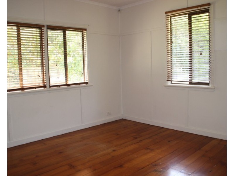 2 Kirkwood Road, Tweed Heads South NSW 2486