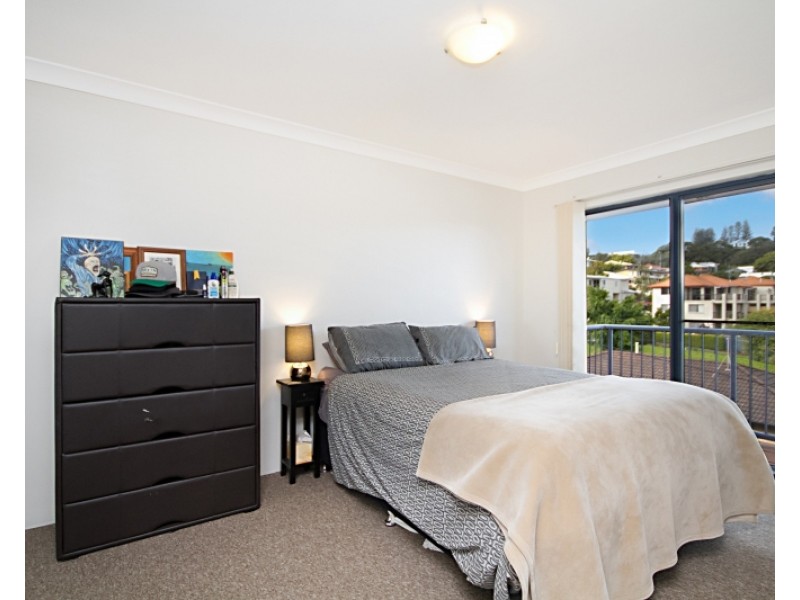 21/14 Miles Street, Kirra QLD 4225