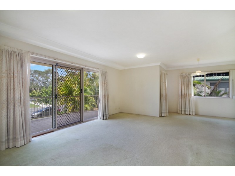 2/131 Golden Four Drive – Lanai, Bilinga QLD 4225