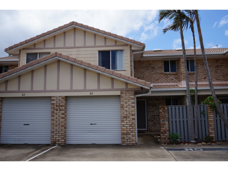 24/9-15 Harrier Drive, Burleigh Waters QLD 4220