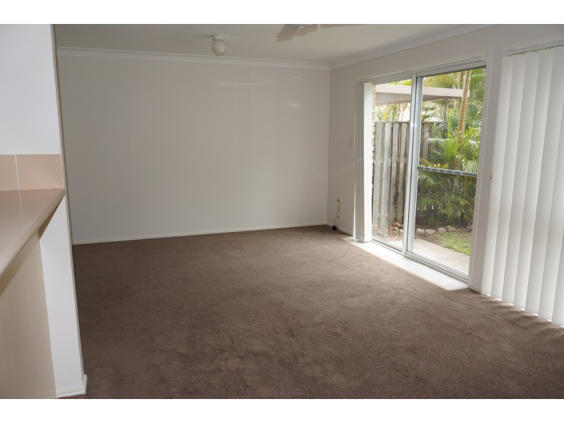 24/9-15 Harrier Drive, Burleigh Waters QLD 4220