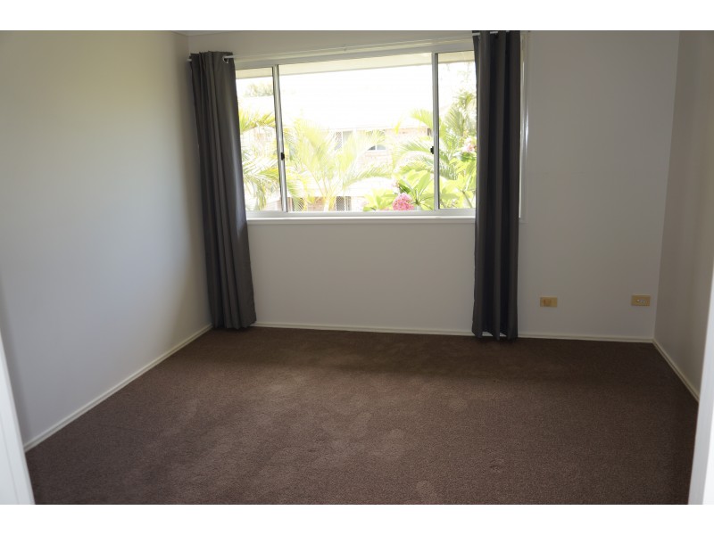 24/9-15 Harrier Drive, Burleigh Waters QLD 4220