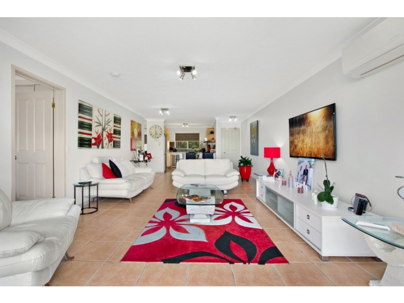 2/437 Golden Four Drive, Tugun QLD 4224