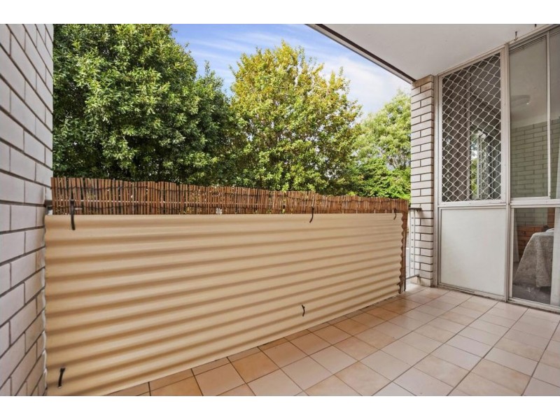 4/28 Miles Street, Coolangatta QLD 4225