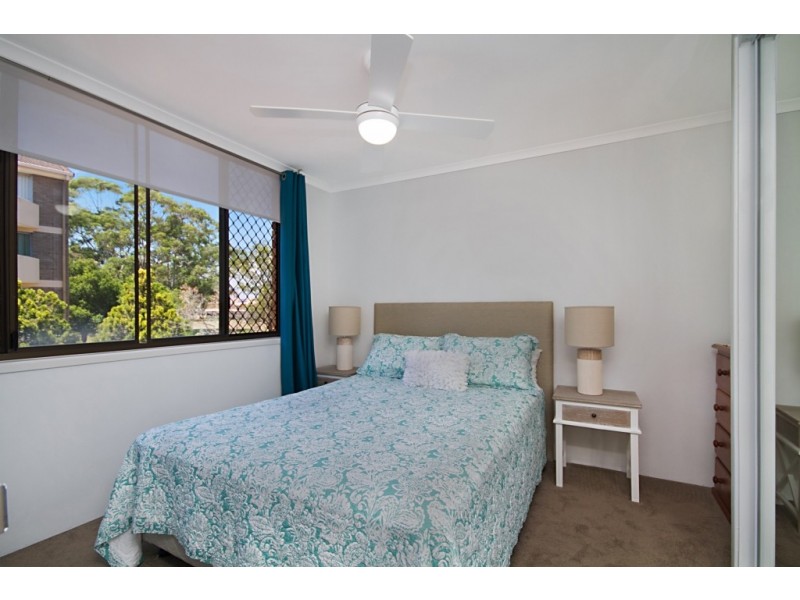 2/4 Buchan Avenue, Tweed Heads NSW 2485