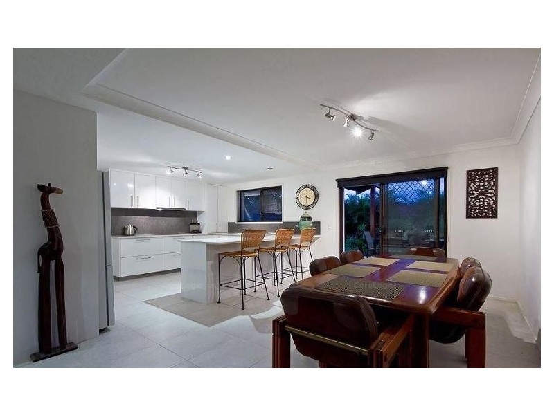 14 Treeview Drive, Burleigh Waters QLD 4220