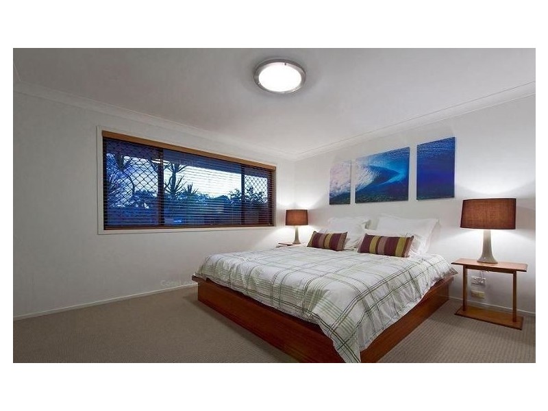 14 Treeview Drive, Burleigh Waters QLD 4220