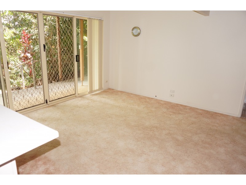 43A Cominan Ave, Banora Point NSW 2486