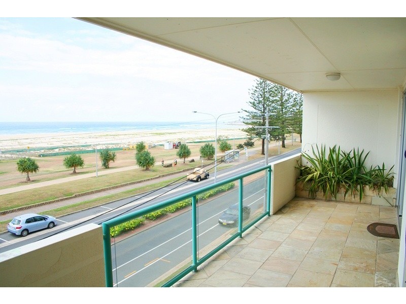 14/4 Musgrave Street, Kirra QLD 4225