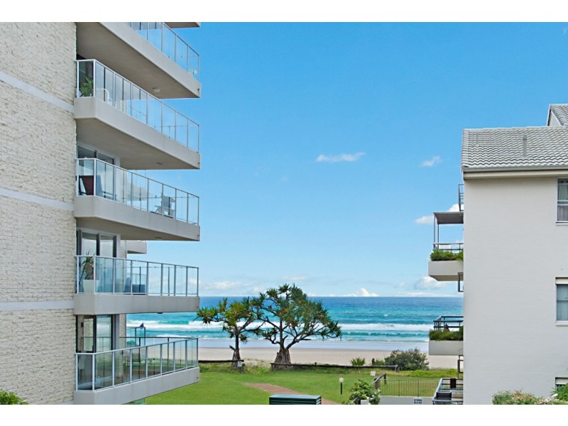 4/369 Golden Four Drive – Tugun Sands, Tugun QLD 4224