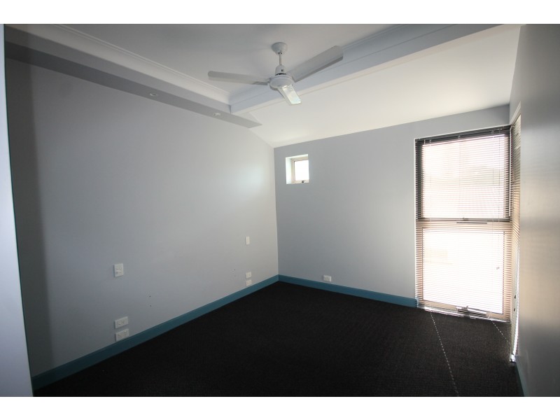 2/13 Biby Street, Tugun QLD 4224