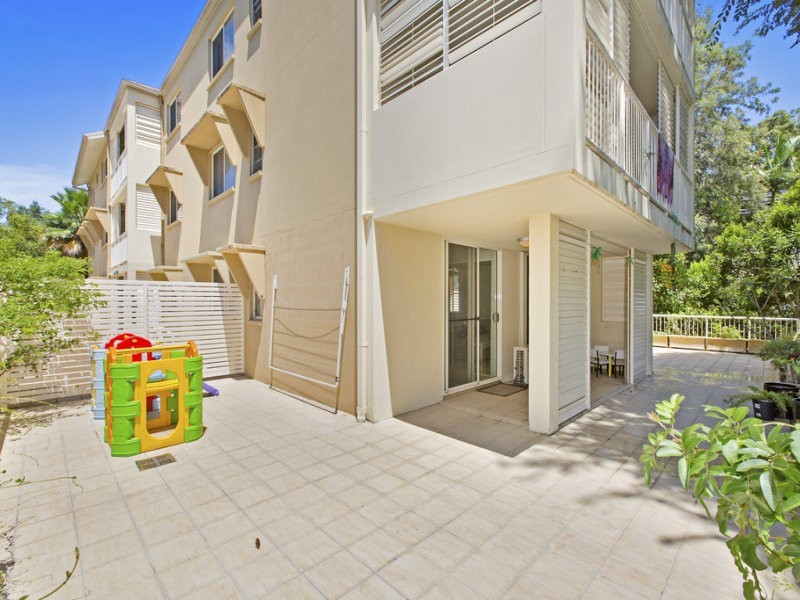 1/91 McLean Street, Coolangatta QLD 4225