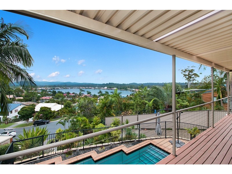 43 Currant Street, Elanora QLD 4221