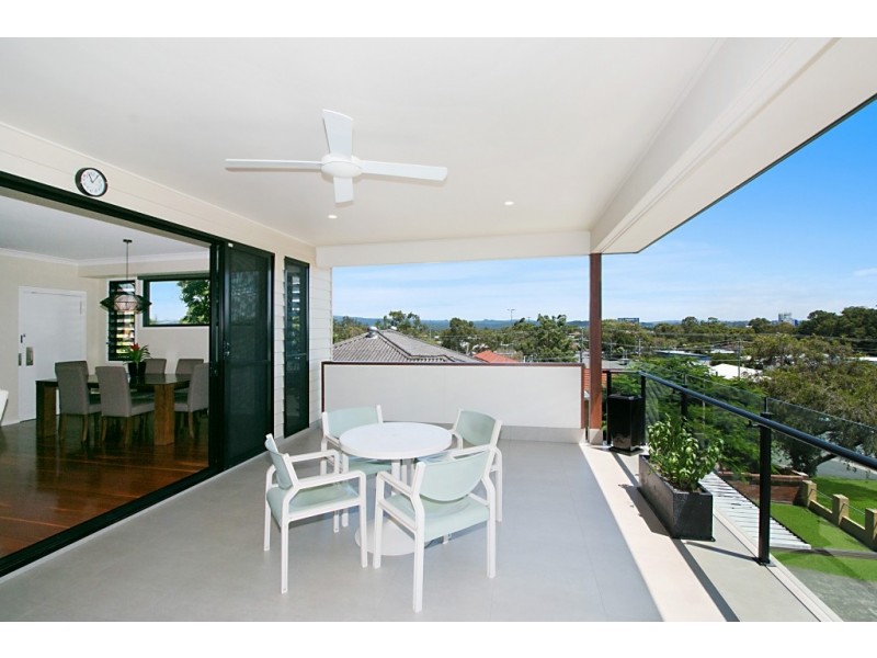 10 Stapylton Street, Coolangatta QLD 4225
