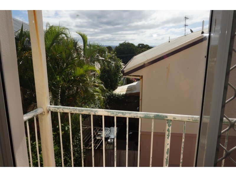 3/34 Miles Street, Coolangatta QLD 4225