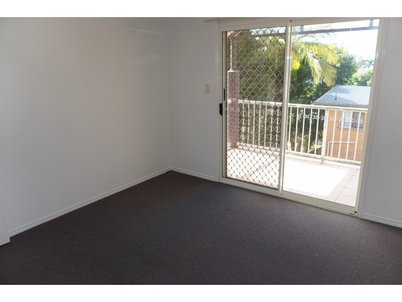 3/34 Miles Street, Coolangatta QLD 4225
