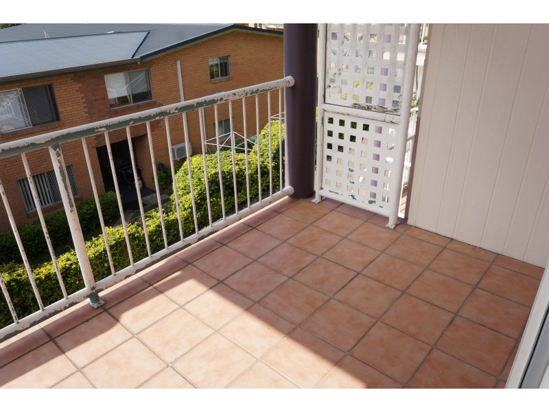 3/34 Miles Street, Coolangatta QLD 4225