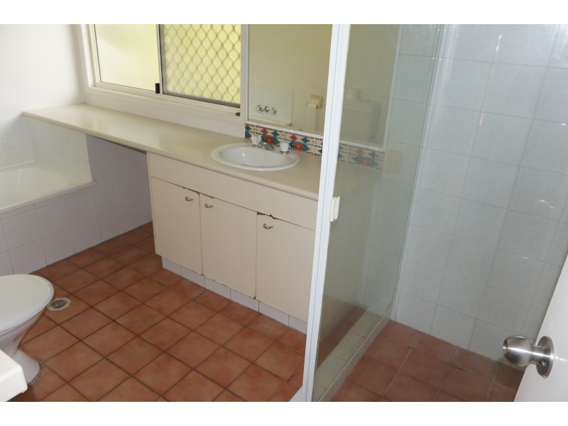 3/34 Miles Street, Coolangatta QLD 4225