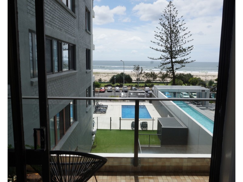 19/32-34 Musgrave Street, Coolangatta QLD 4225