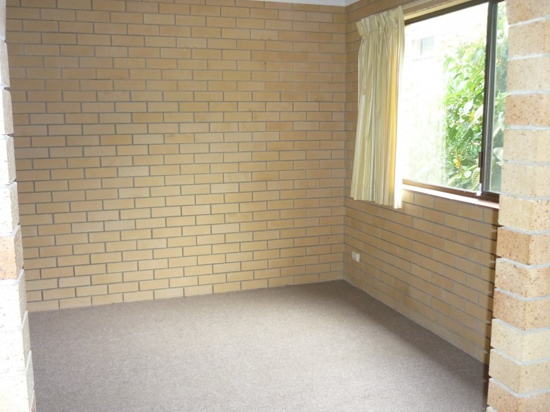 2/21 Hillcrest Avenue, Tugun QLD 4224