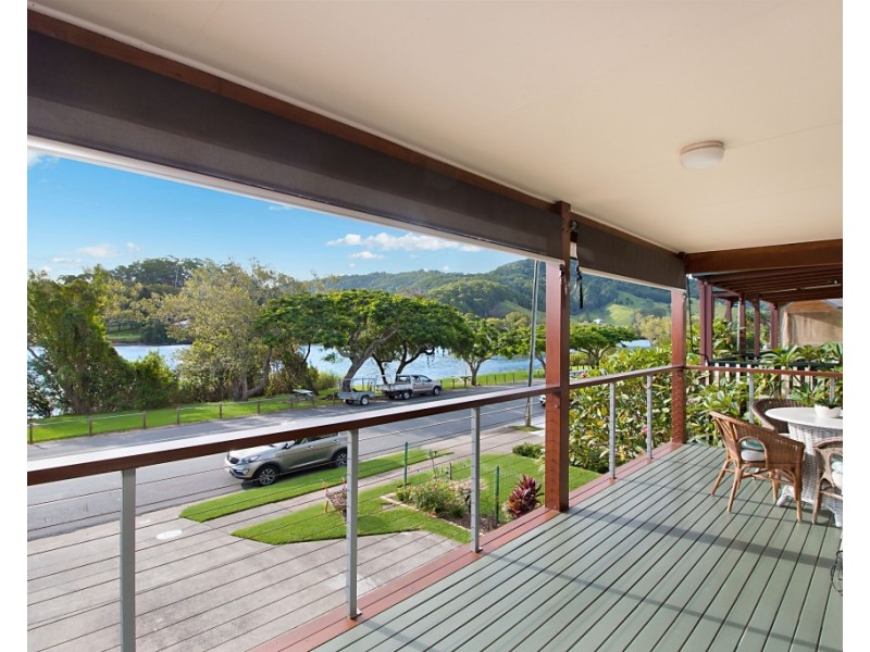 98 Riverside Drive, Tumbulgum NSW 2490