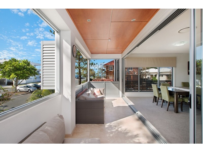 6 Wyberba Street, Tugun QLD 4224