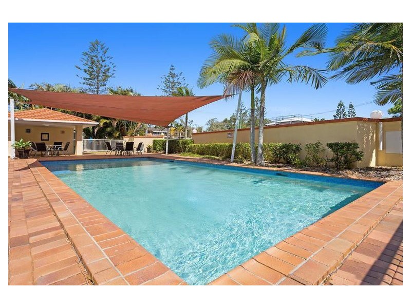 14/14 Douglas Street, Coolangatta QLD 4225