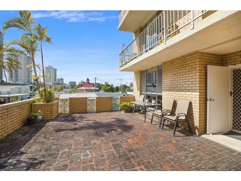 1/22 Garrick Street, Coolangatta QLD 4225