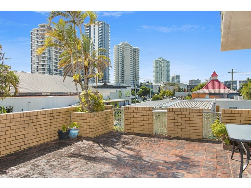 1/22 Garrick Street, Coolangatta QLD 4225