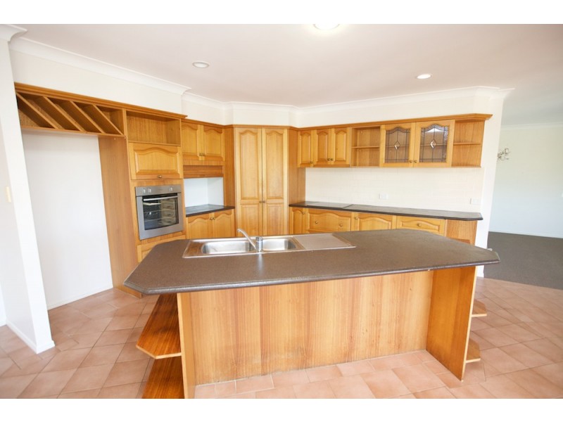 43 Tralee Drive, Banora Point NSW 2486