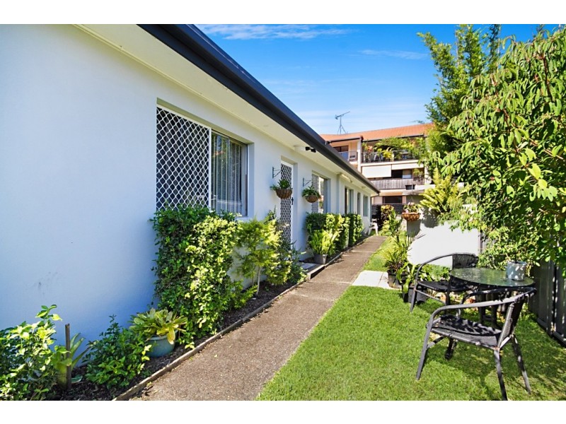 3/68 Stapylton Street, Coolangatta QLD 4225