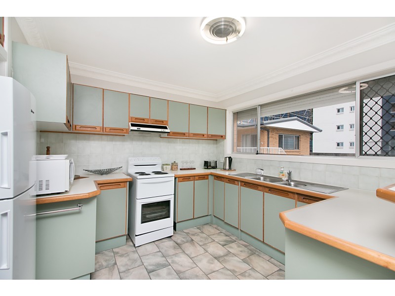 3/41 Eden Ave, Coolangatta QLD 4225