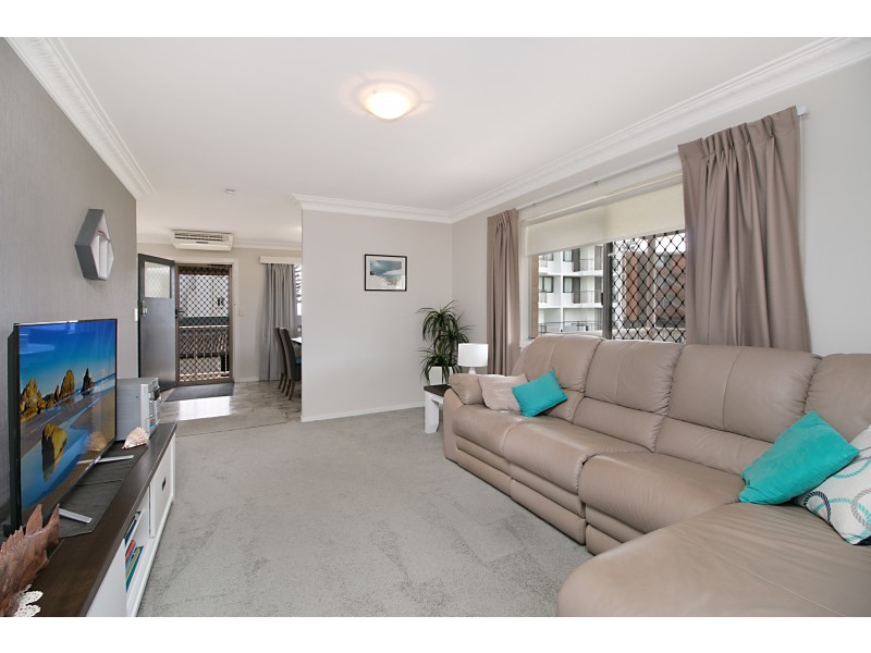 3/41 Eden Ave, Coolangatta QLD 4225