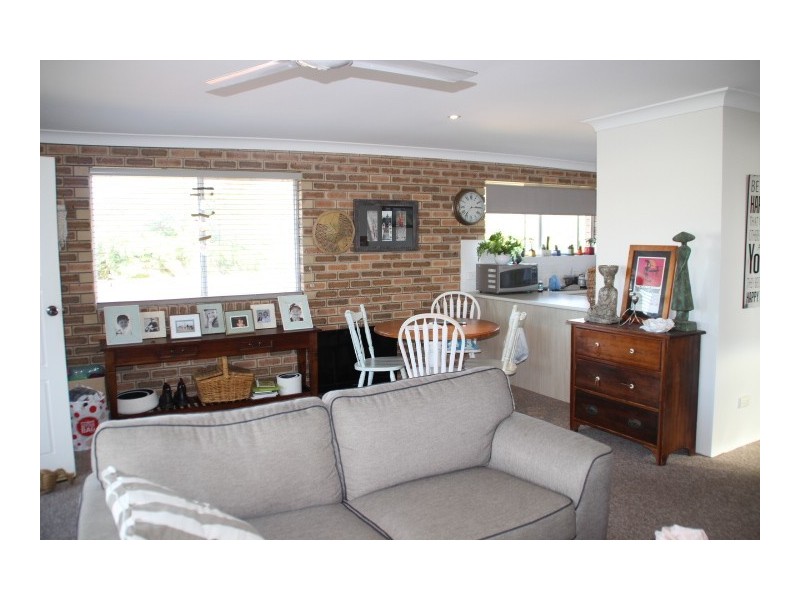 2/27 Cabarita Avenue, Tugun QLD 4224