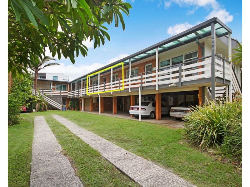 4/4 Johnston Street, Bilinga QLD 4225
