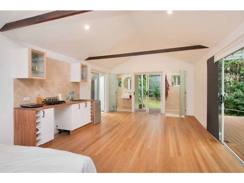 33 Kennedy Drive, Tweed Heads NSW 2485