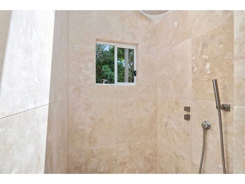 33 Kennedy Drive, Tweed Heads NSW 2485