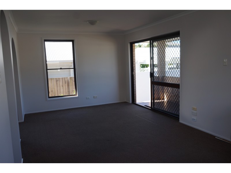 1/15 Twenty Fifth Ave, Palm Beach QLD 4221