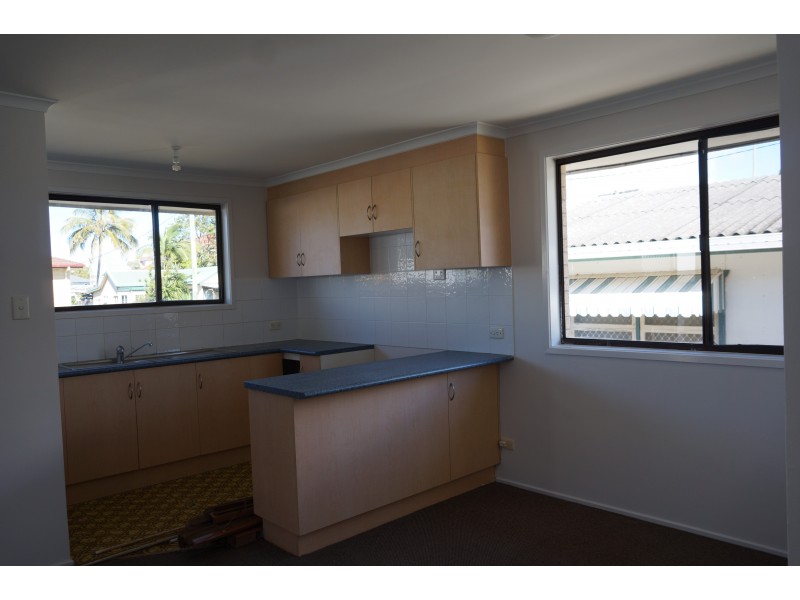 1/15 Twenty Fifth Ave, Palm Beach QLD 4221