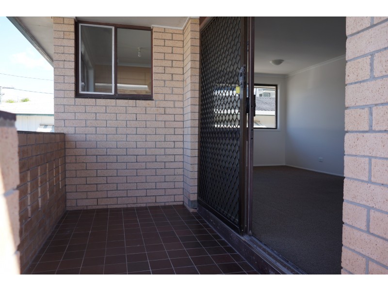 1/15 Twenty Fifth Ave, Palm Beach QLD 4221