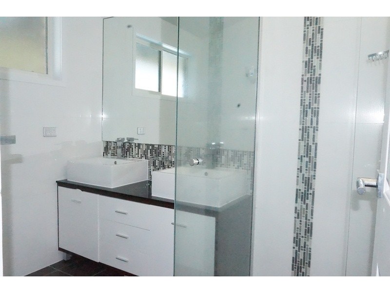 8 Cocararra Street, Tugun QLD 4224