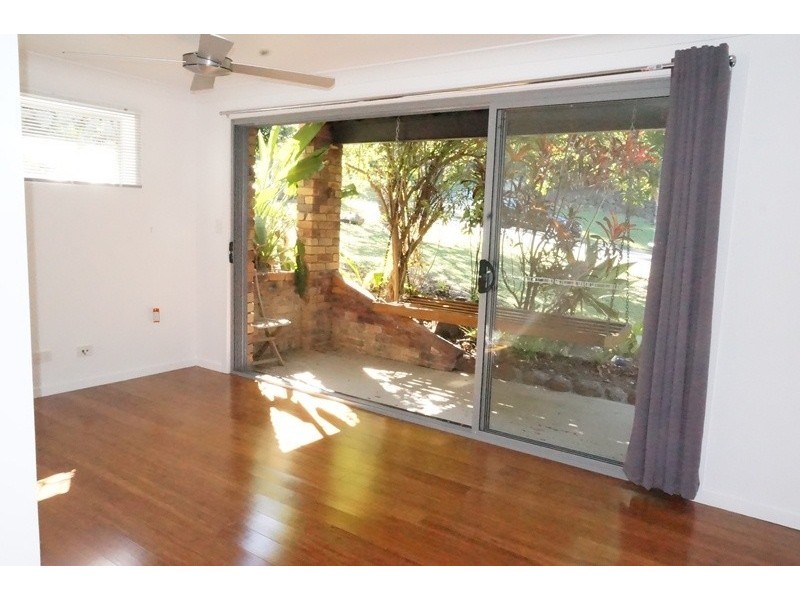 8 Cocararra Street, Tugun QLD 4224