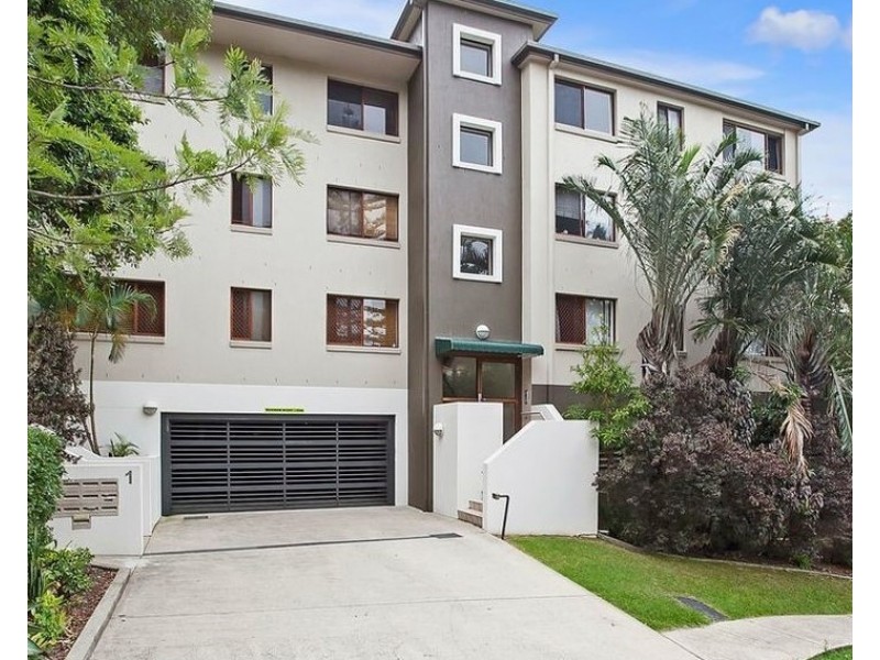 12/1 Burrabee Street, Burleigh Heads QLD 4220